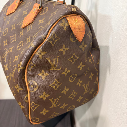 #8231 LOUIS VUITTON Speedy 30