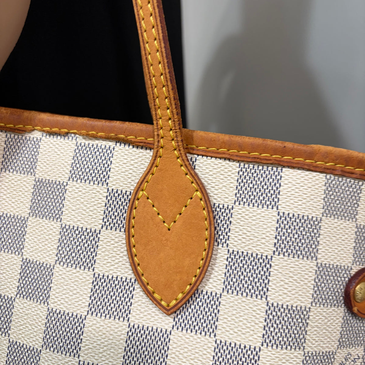 LOUIS VUITTON Damier Azur Neverfull MM