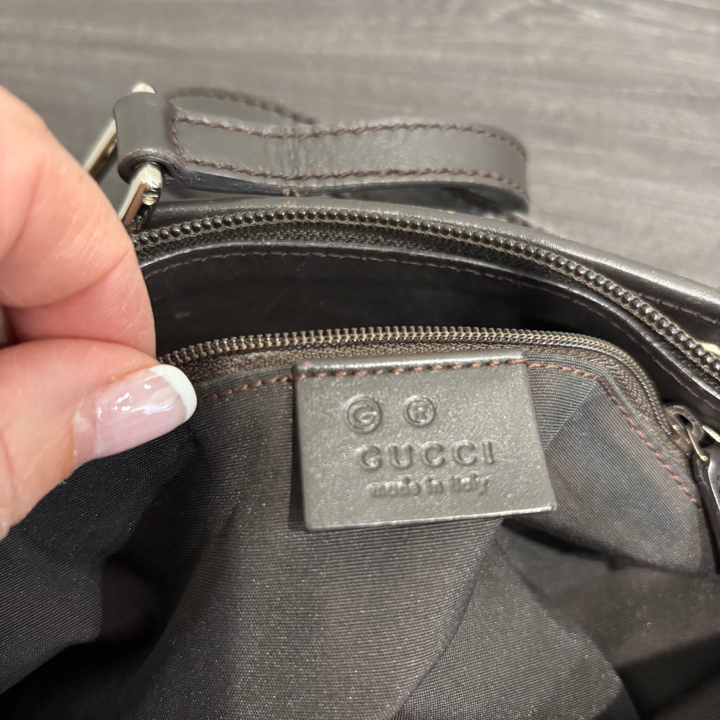 8877 GUCCI Brown Canvas Eclipse Tote