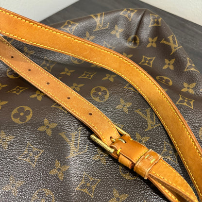 #335 LOUIS VUITTON Musette