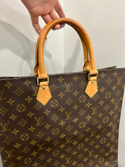 SOLD! Louis Vuitton Monogram Sac Plat