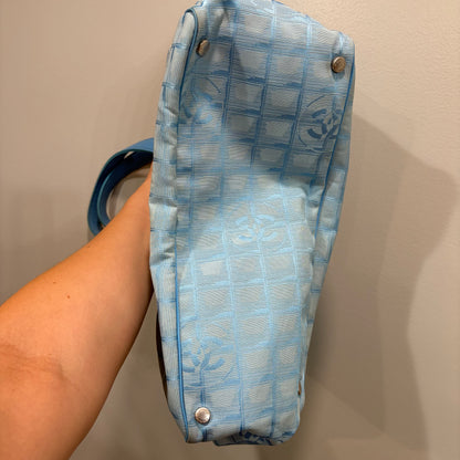 #106 CHANEL Blue Tote