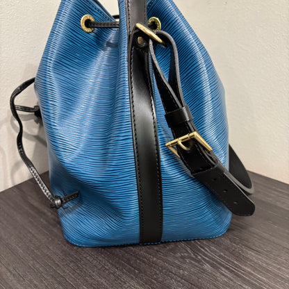 CLEARANCE #353 LOUIS VUITTON Epi Petit Noe