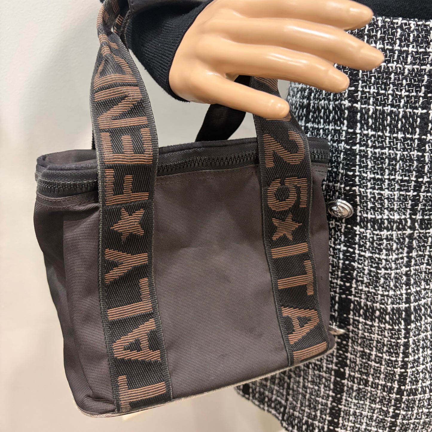 #1101-19 FENDI Handbag