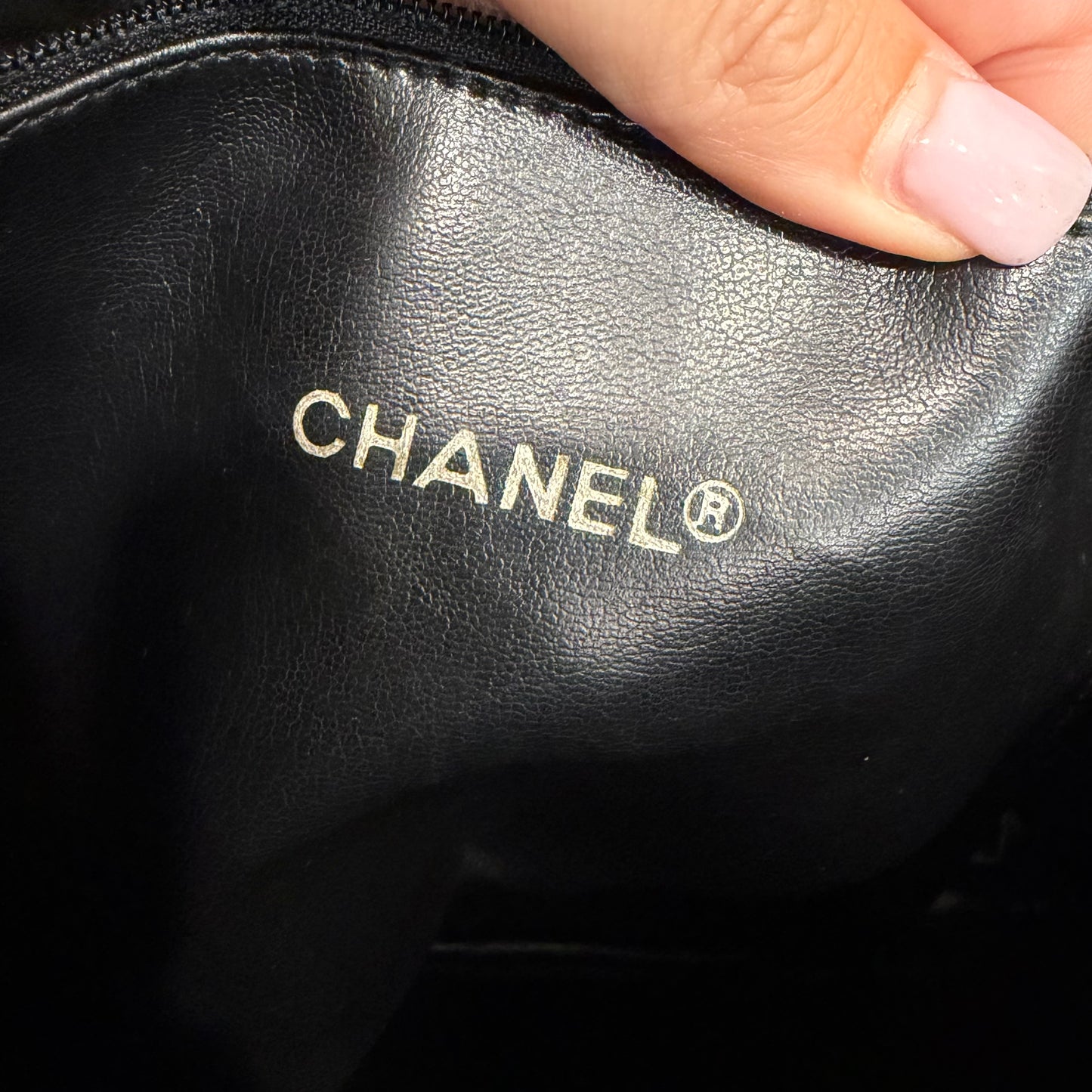 #1106 CHANEL Vintage Black Lambskin Tote