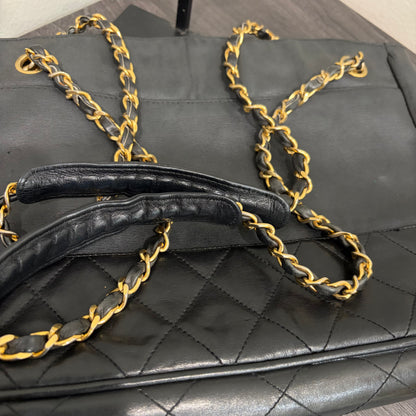 #1106 CHANEL Vintage Black Lambskin Tote