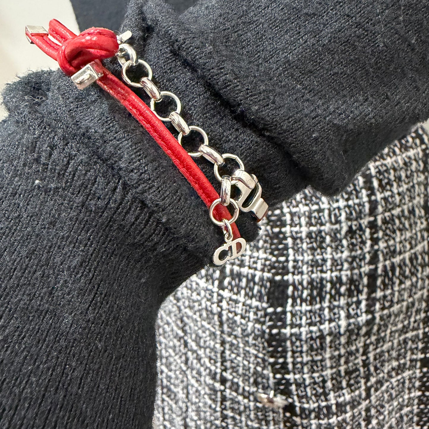 8906 DIOR Set of 2 Choker Necklaces/Double Wrap Bracelets