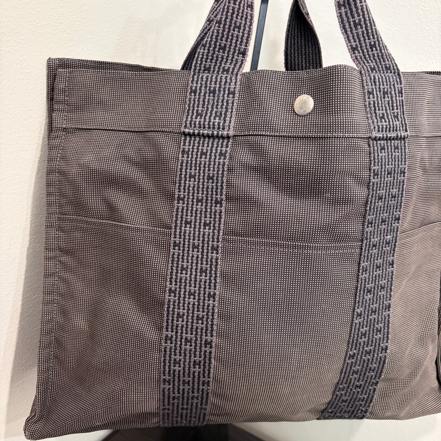 #3220 HERMES TOTE MYSTERY BUNDLE (3 or more items)