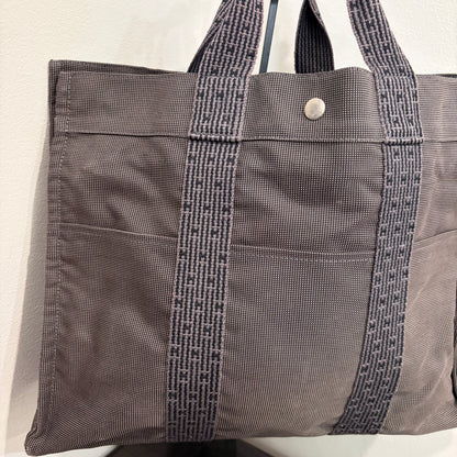 #3220 HERMES TOTE MYSTERY BUNDLE (3 or more items)