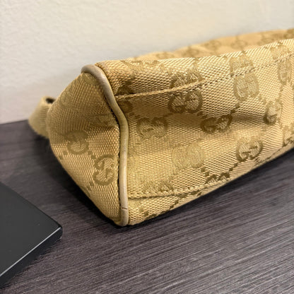 #8208 GUCCI Brown/Green Canvas Shoulder Bag