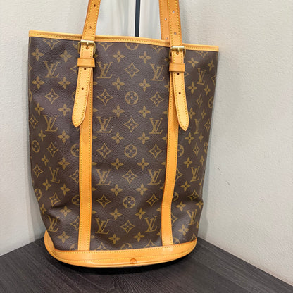 #1108 LOUIS VUITTON Monogram Bucket GM