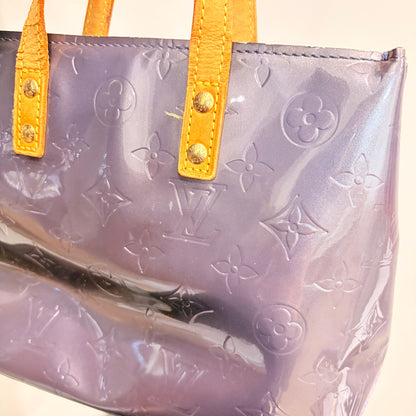 #8201 LOUIS VUITTON Purple Vernis Reade PM