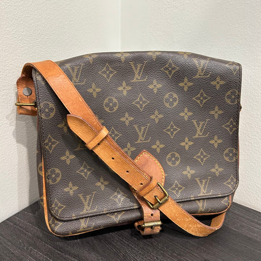 CLEARANCE Louis Vuitton Vintage Cartouchiere GM