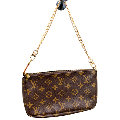 8817 LOUIS VUITTON Monogram Pochette