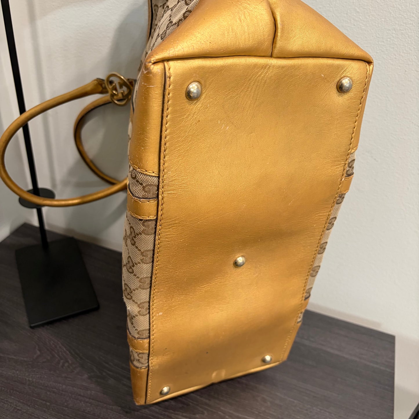 1215-04 GUCCI GG Canvas Lovely Heart Large Tote