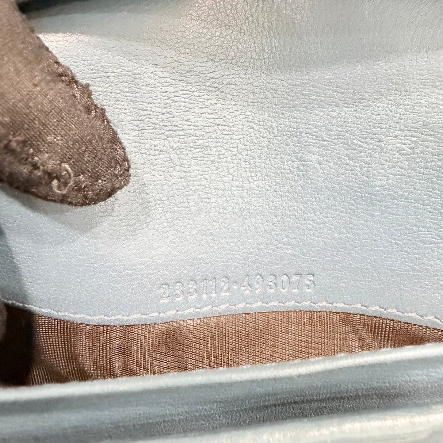 #8236 GUCCI Blue Guccissima Wallet