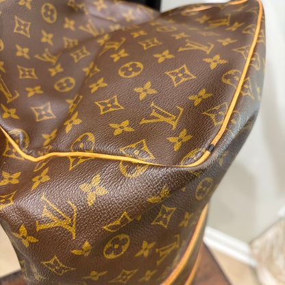#1113 LOUIS VUITTON Monogram Keepall 55 Duffle