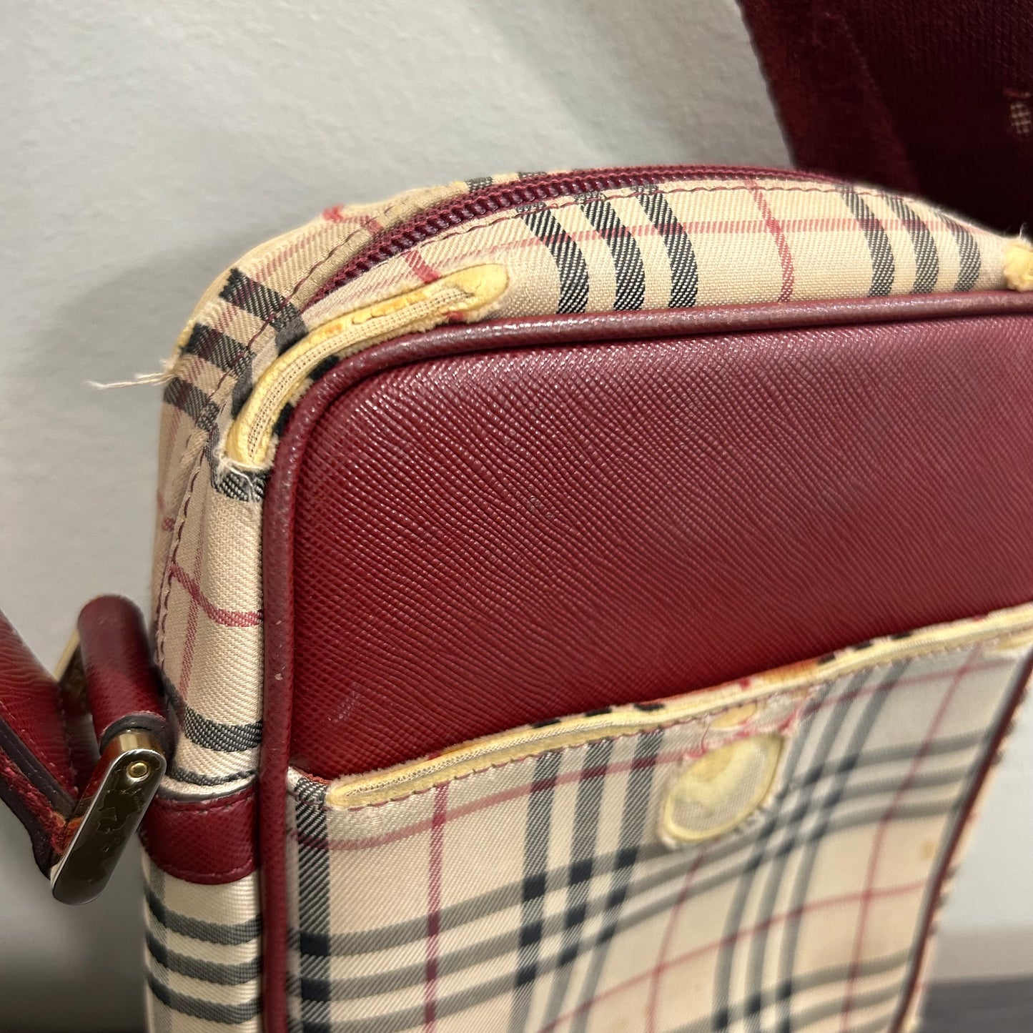 1014 BURBERRY Shoulder Bag