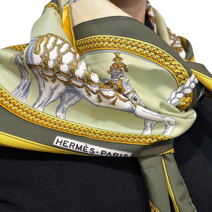 #8232 HERMES 90cm Silk Grand Apparat Scarf