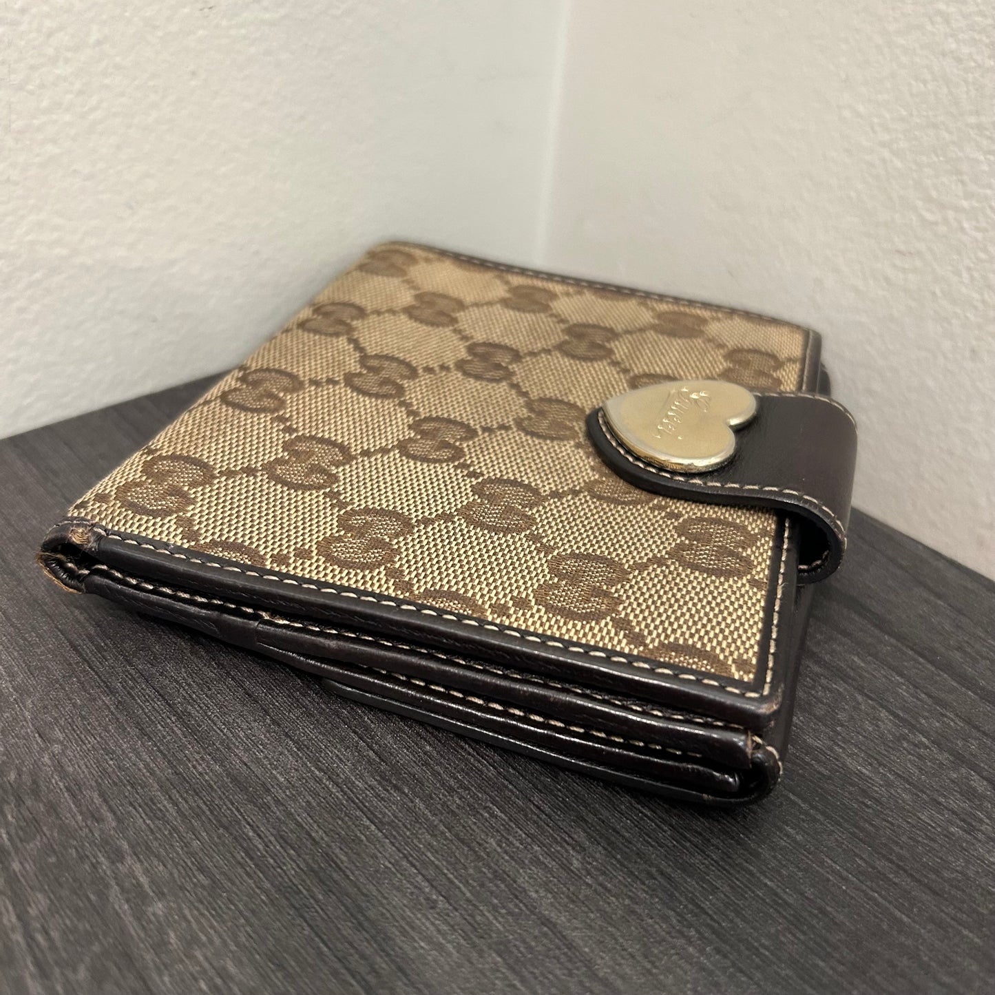 #194 GUCCI Canvas Wallet