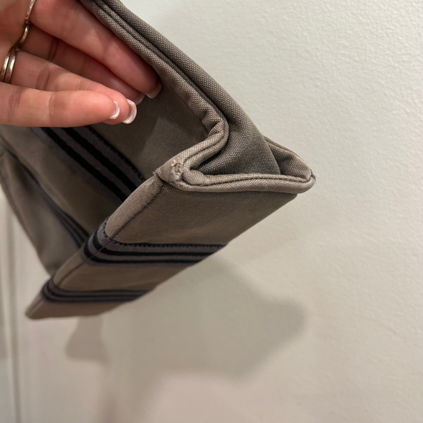 1076 HERMÈS PM Tote Grey