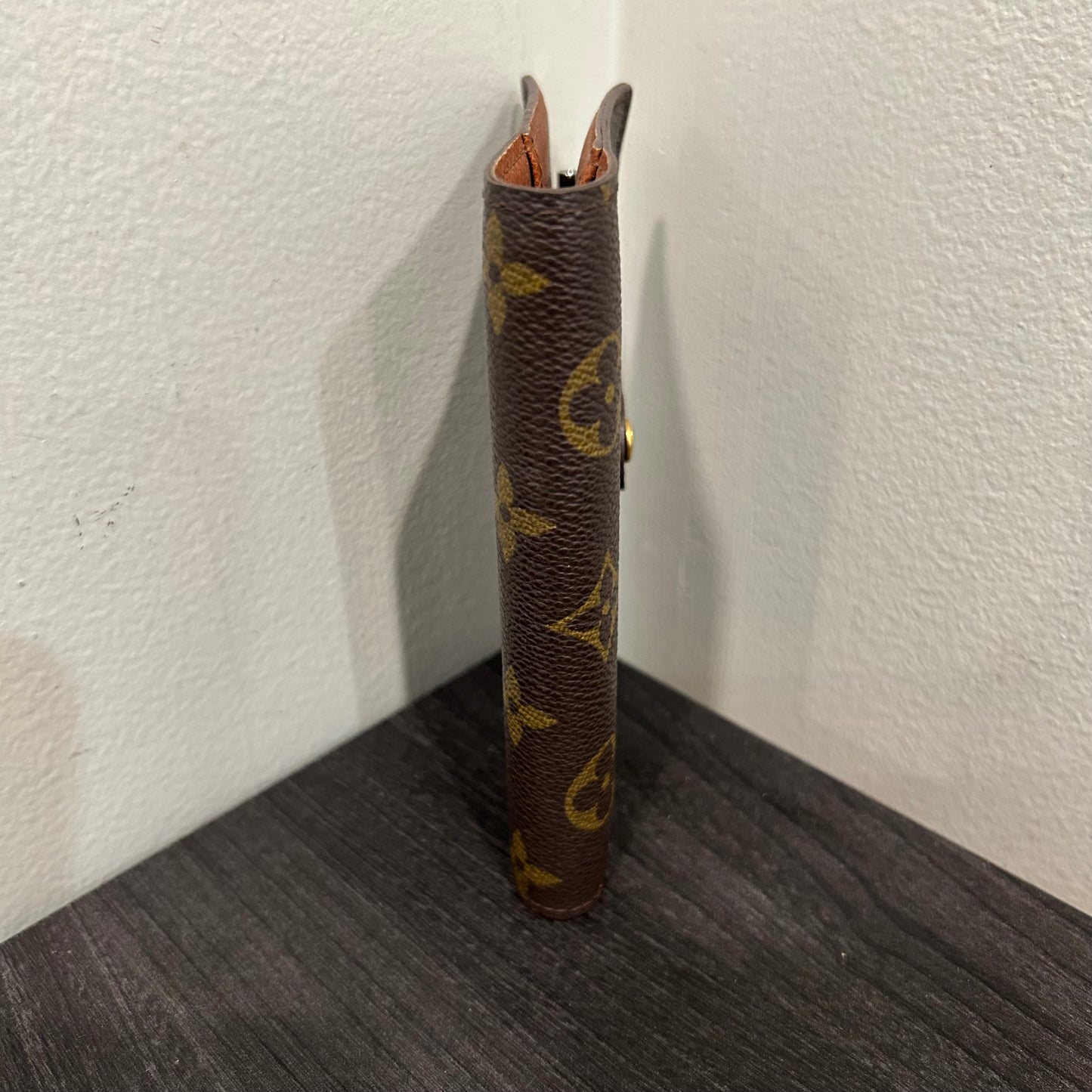 1004 LOUIS VUITTON Agenda PM MSRP $505 (TOP PICK!)