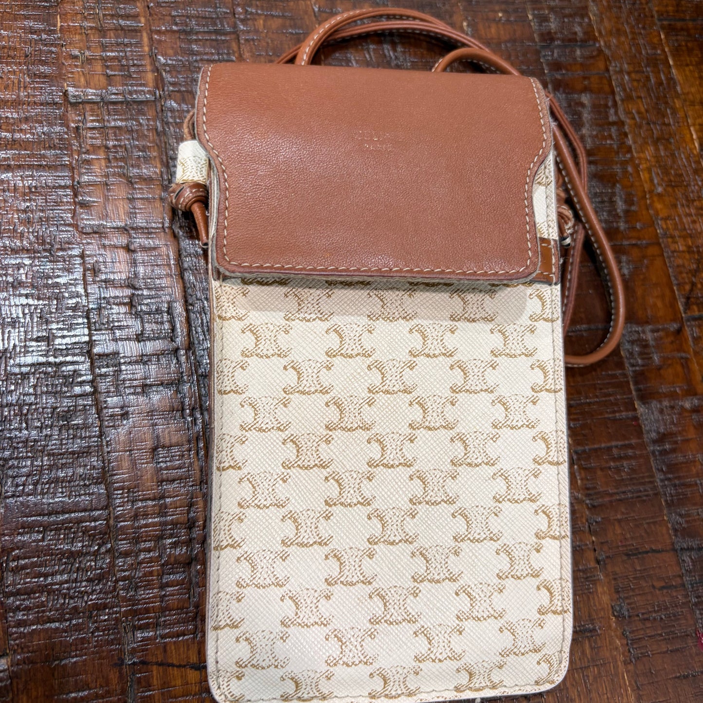 #1119 CELINE Triomphe Phone & Card Crossbody
