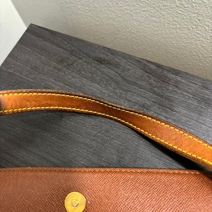#233 LOUIS VUITTON Musette Tango