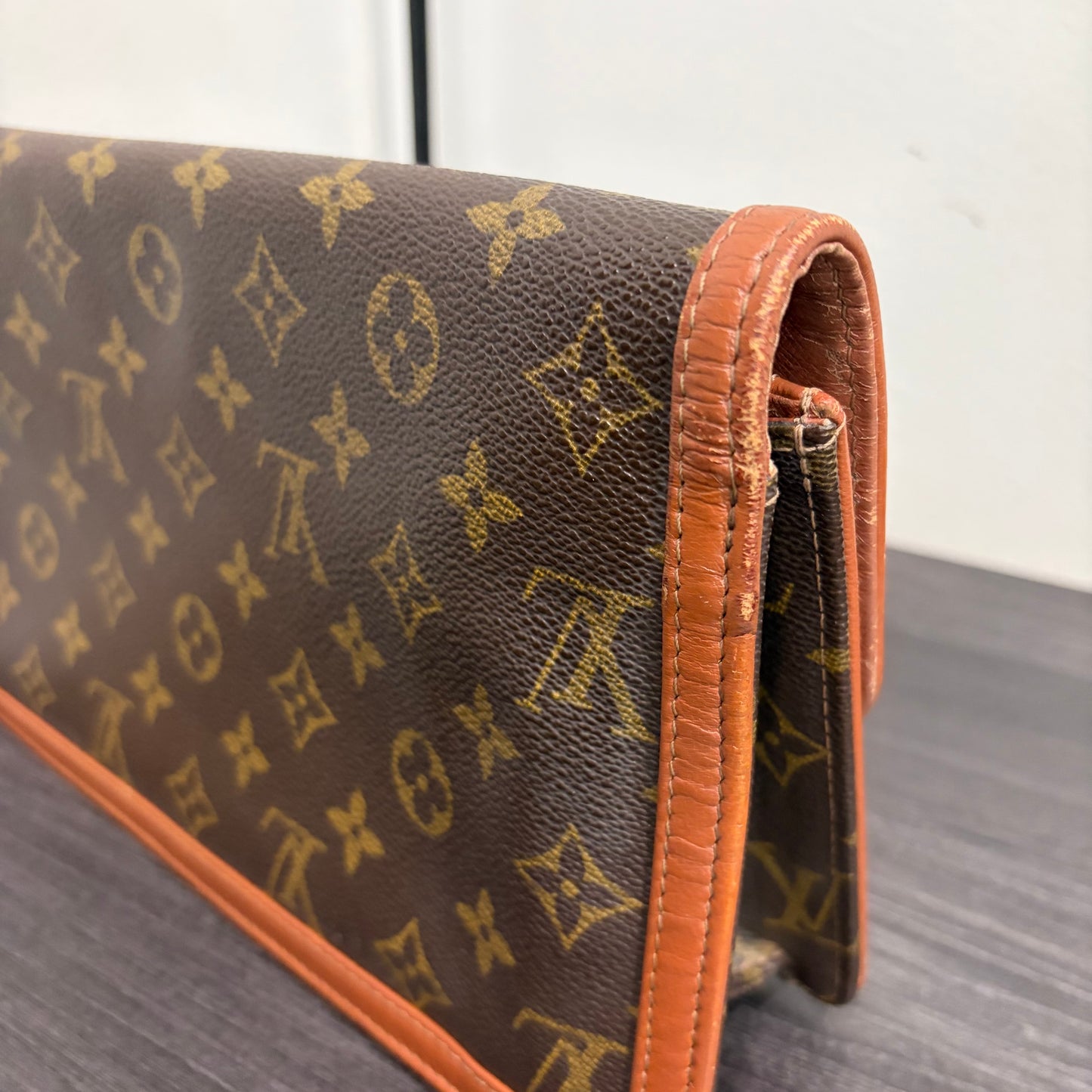 #8281 LOUIS VUITTON Monogram Dame 29