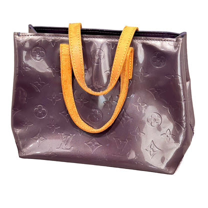 #8201 LOUIS VUITTON Purple Vernis Reade PM