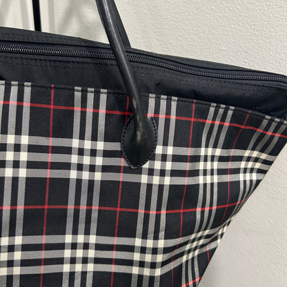 1015 BURBERRY Black Tote