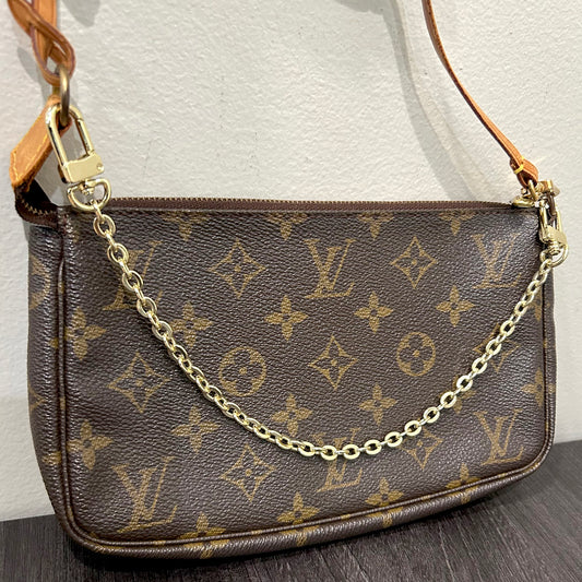 #268 LOUIS VUITTON Pochette