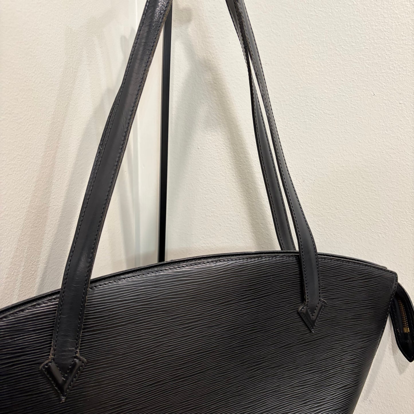 #8227 LOUIS VUITTON Epi Leather St Jacques GM