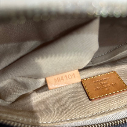 1127 LOUIS VUITTON Damier Azur Siracusa PM