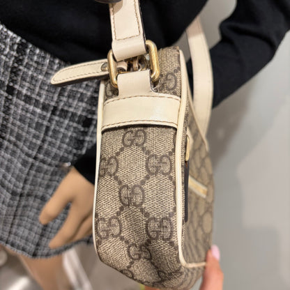 #8203 GUCCI Brown Canvas Crossbody