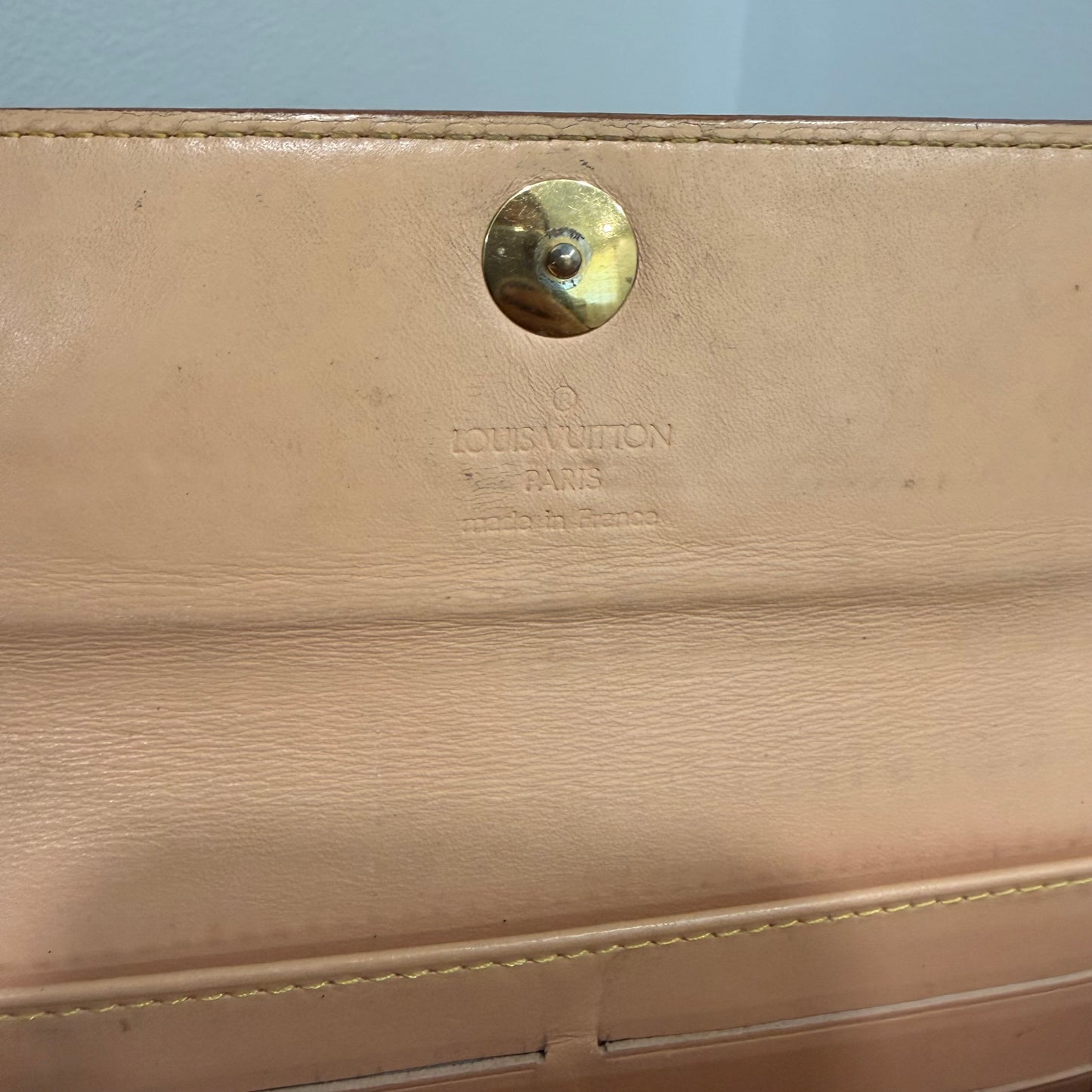 #1101-16 LOUIS VUITTON x MURAKAMI Sarah Wallet with Removable Chain