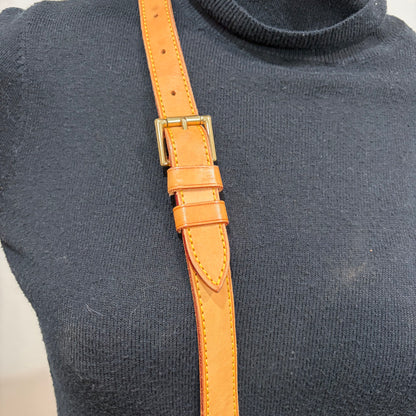 #8261 LOUIS VUITTON Musette GM