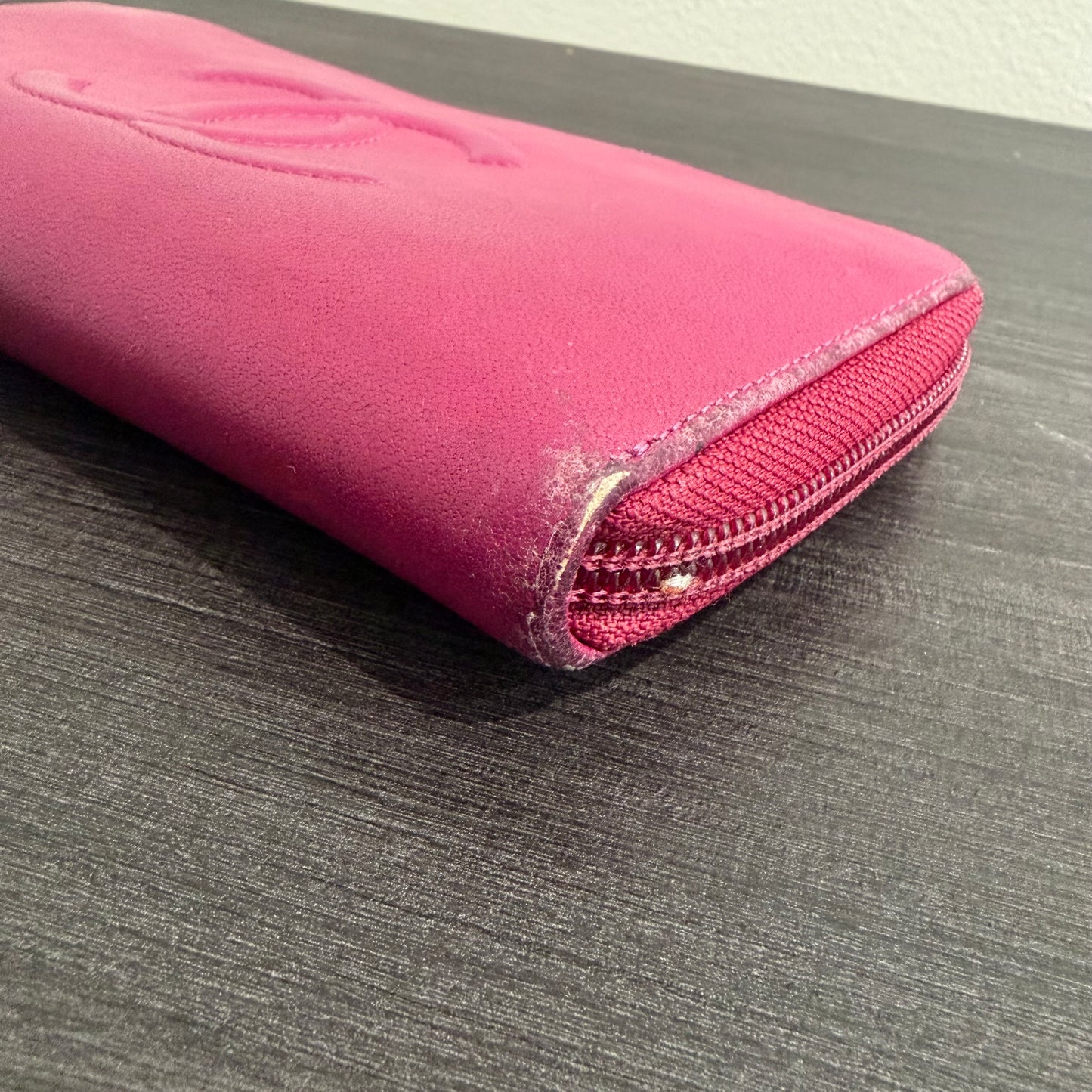 #1714 CHANEL Pink Zip Wallet