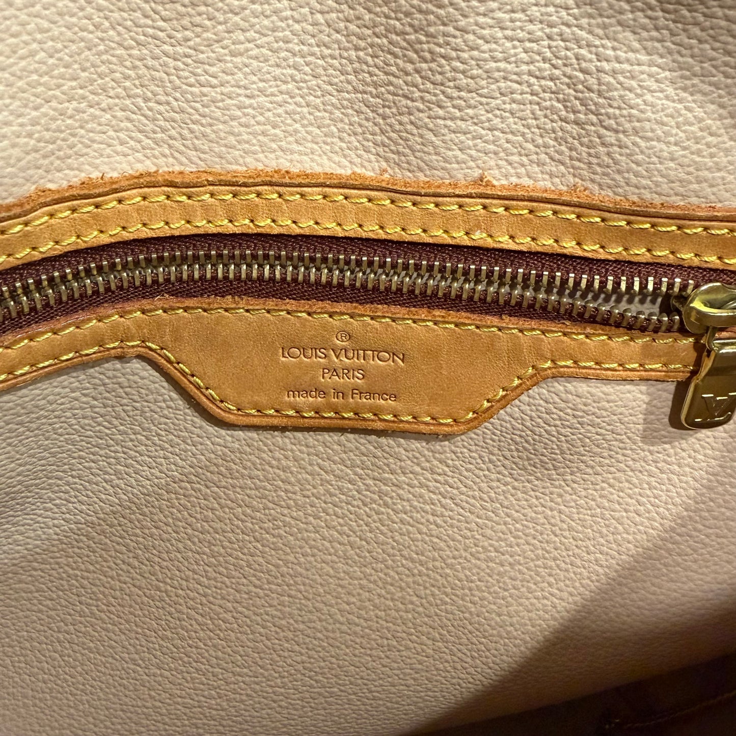 #1710 LOUIS VUITTON Monogram Bucket PM