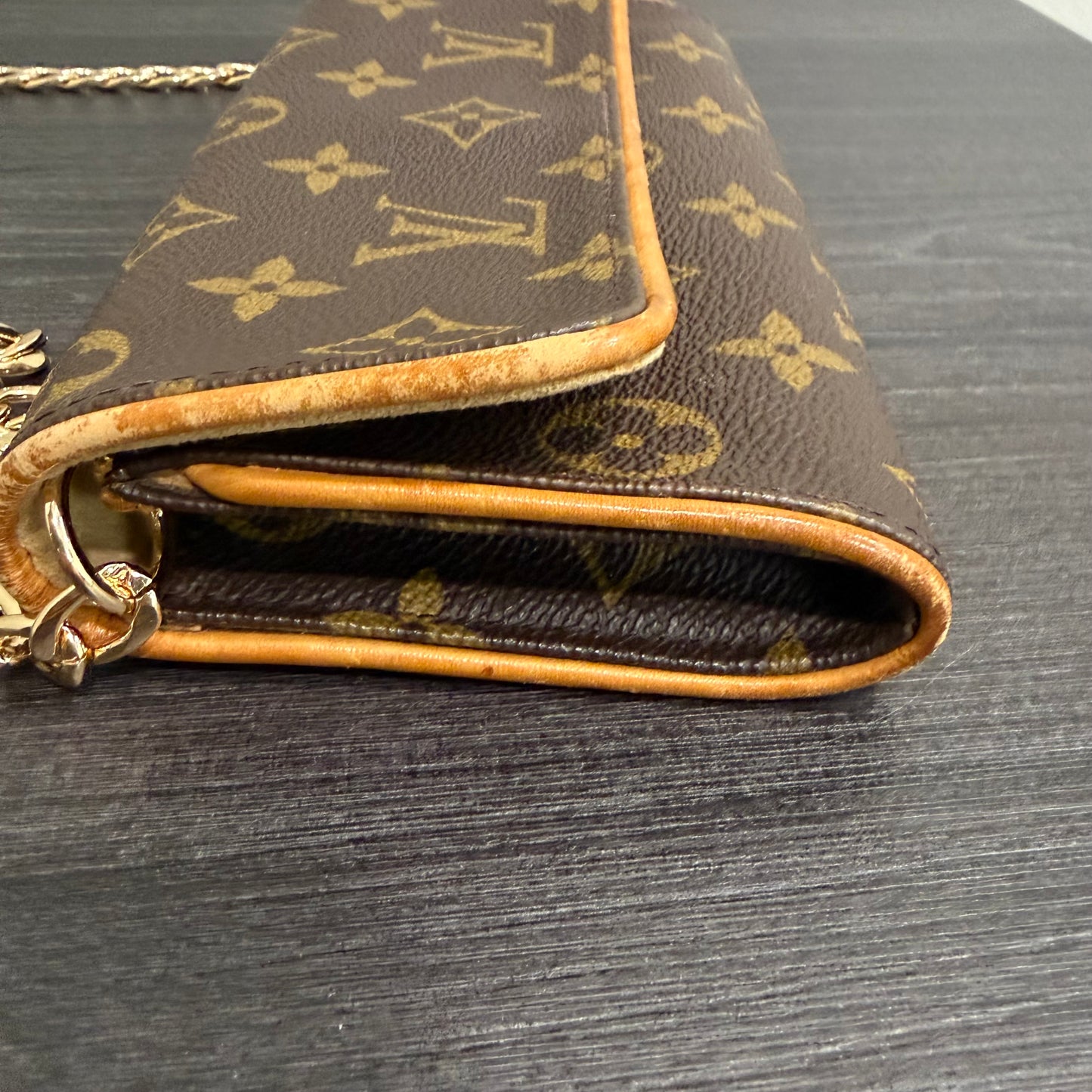 #3214 LOUIS VUITTON Monogram Pochette