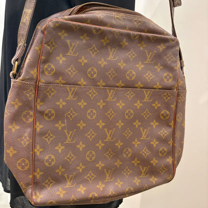#111 LOUIS VUITTON Marceau GM