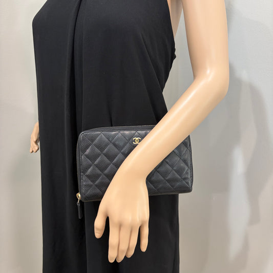 #3235 CHANEL 2014-2015 Black Zip Wallet