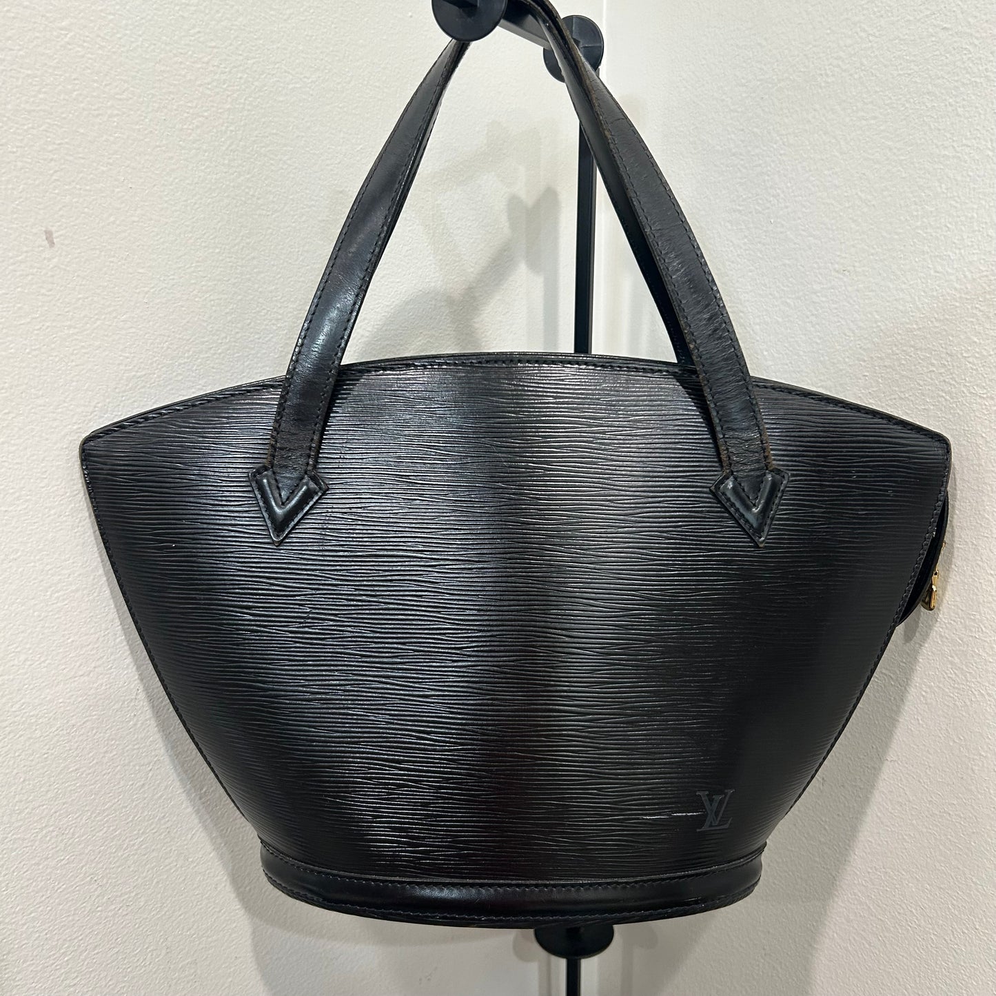 1079 LOUIS VUITTON Epi Saint Jacques PM