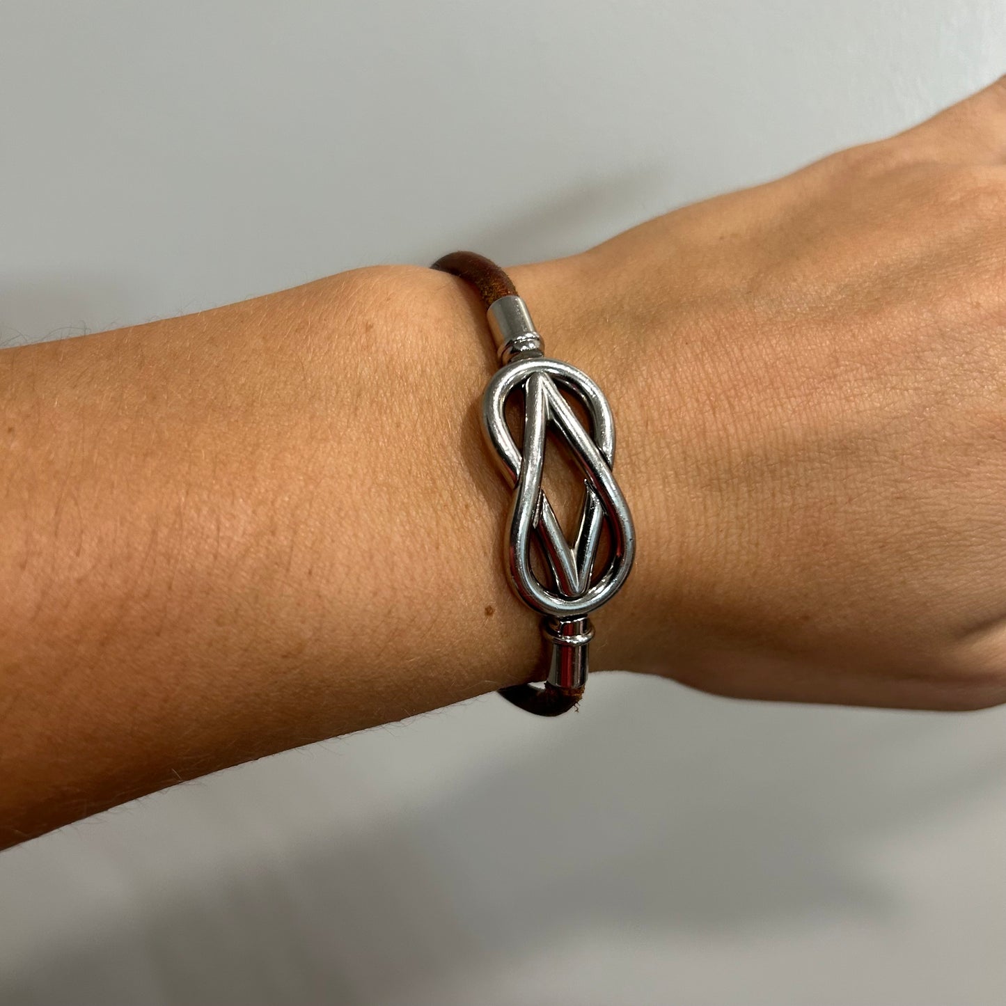1031 HERMÈS Interlocking Knot Bracelet MSRP $330