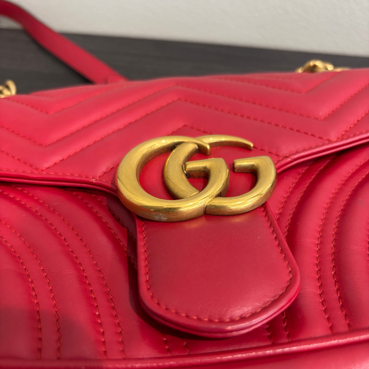8866 GUCCI Red Small Marmont MSRP $2600