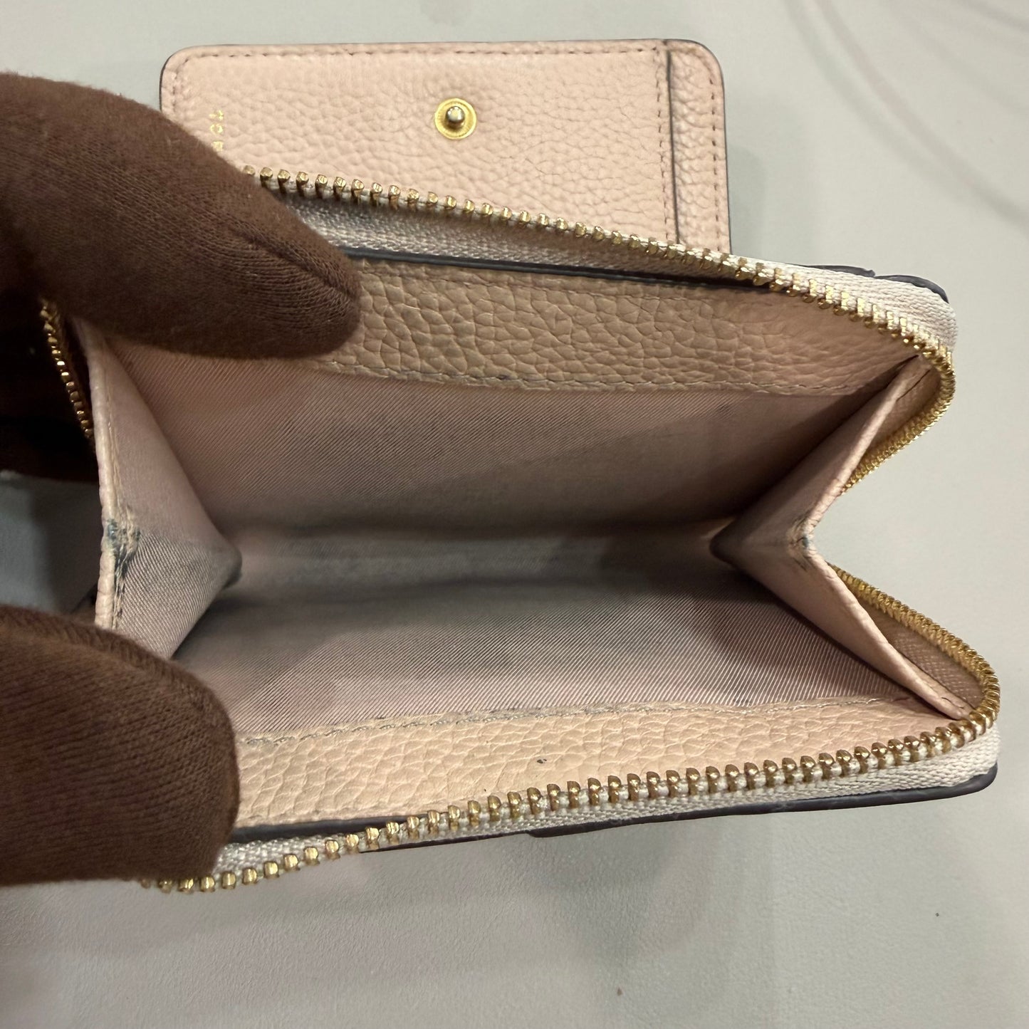 1215-09 TORY BURCH Pink/Beige Wallet