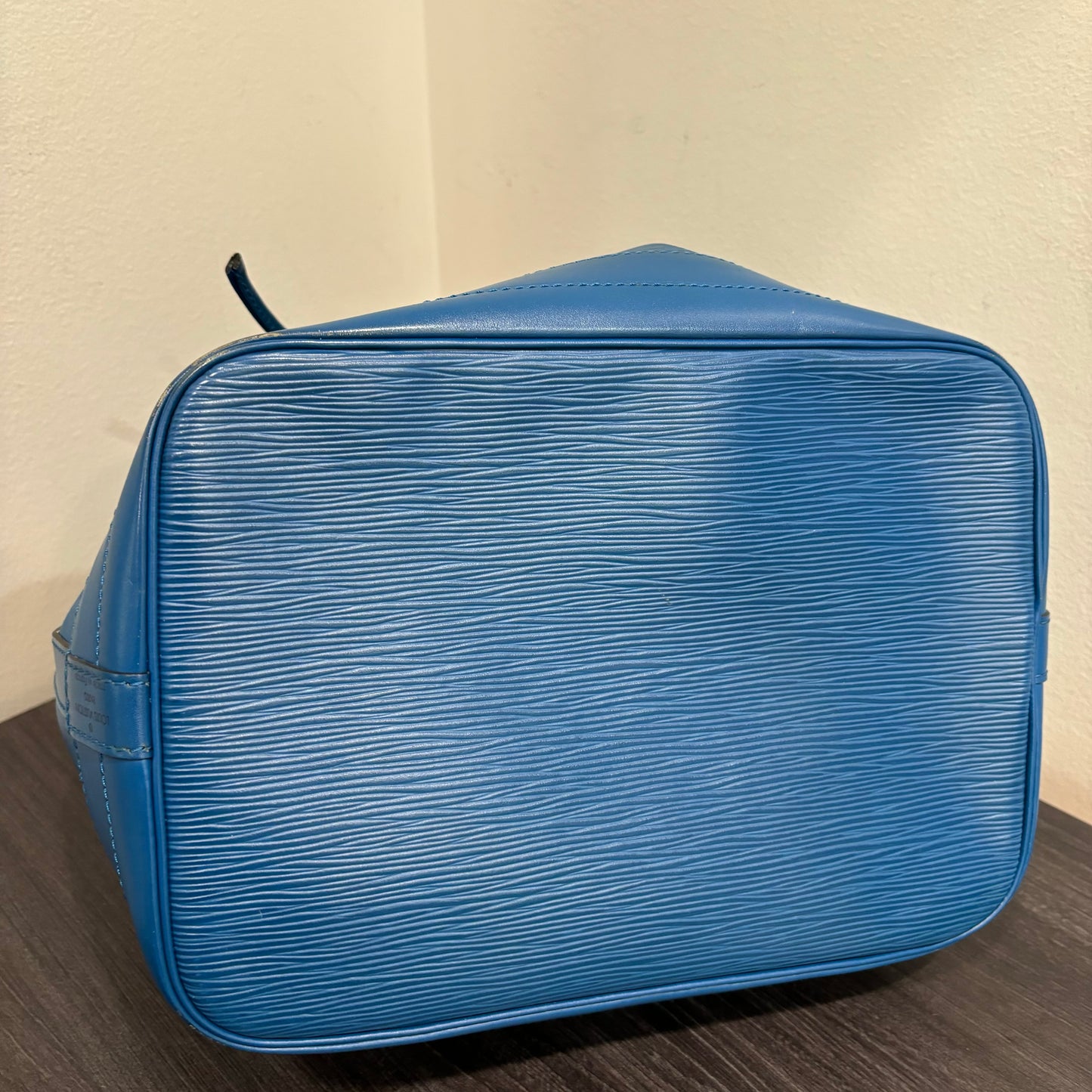 CLEARANCE #317 LOUIS VUITTON EPI Noe GM