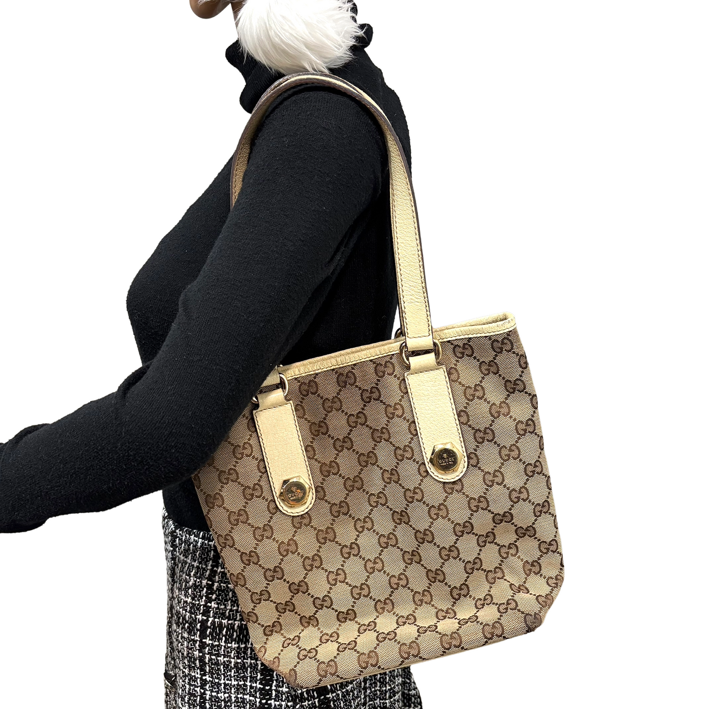 8873 GUCCI GG Canvas Charmy Tote