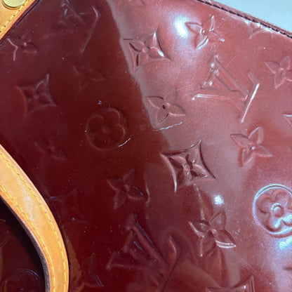 8891 LOUIS VUITTON Burgundy Vernis Brea MM