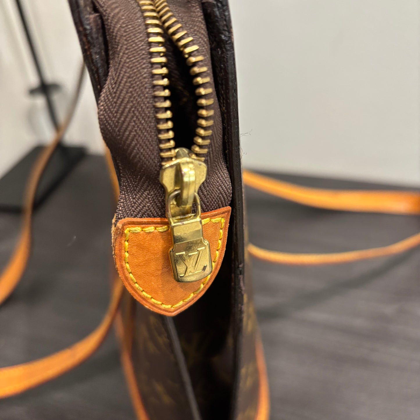 8885 LOUIS VUITTON Monogram Babylone Tote